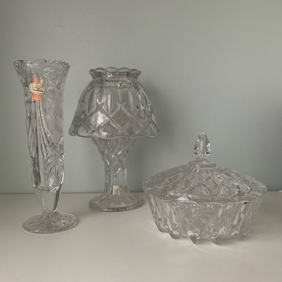 New Vintage Anna Hutte Bleikristall pedestal bud vase - Picture 6 of 6